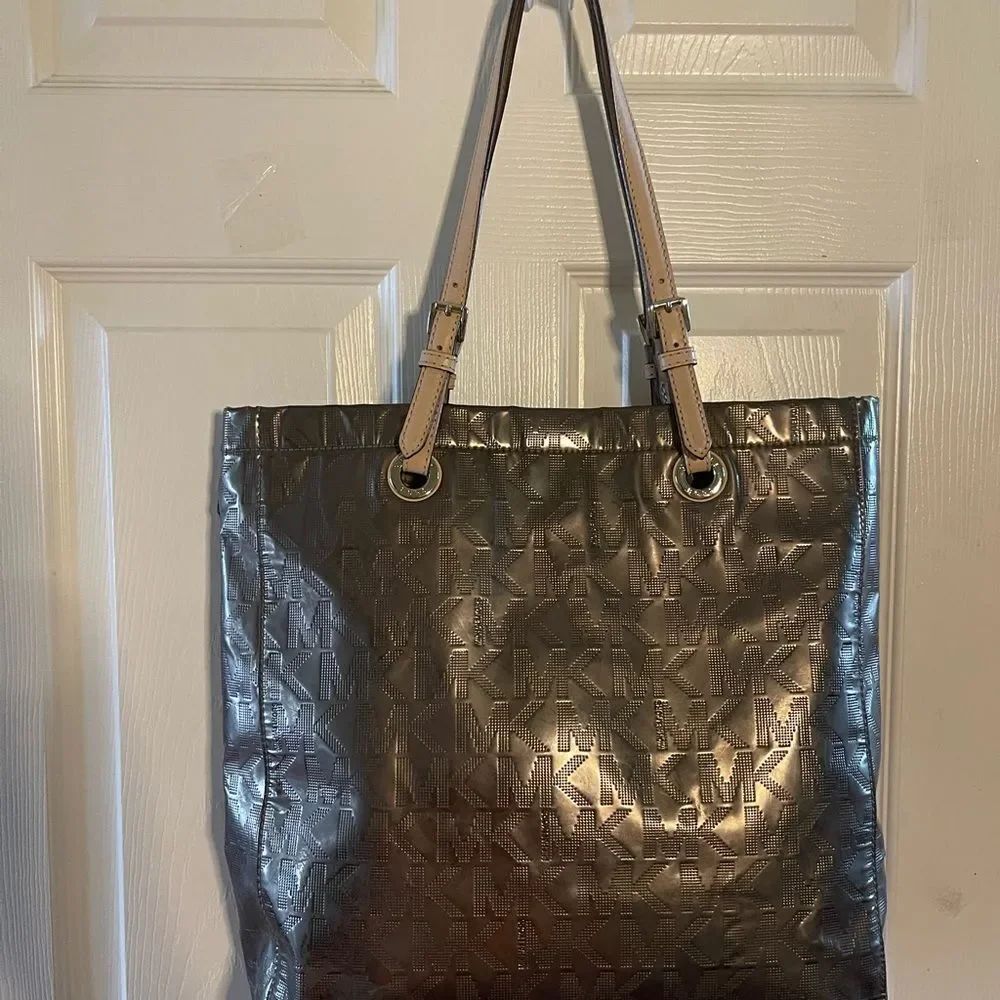 Michael Kors MK Mirror Metallic silver Bronze logo large tote tan leather straps